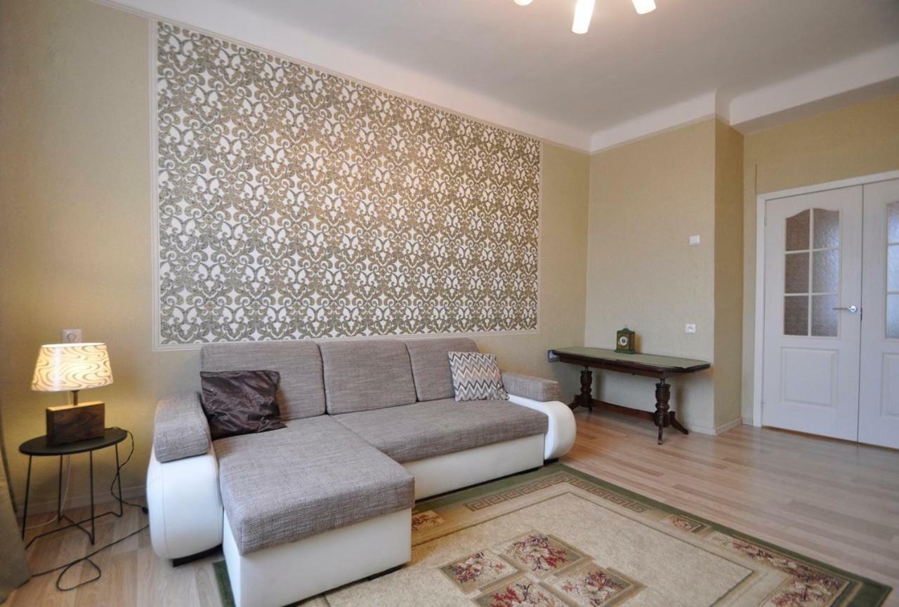Castle View Apartment Narva Extérieur photo